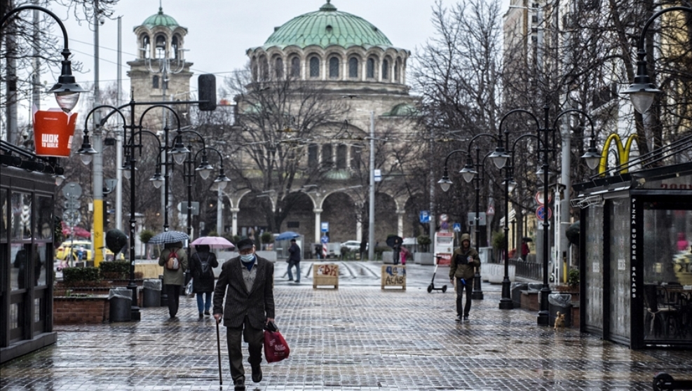 Rritja e rasteve, Bullgaria njofton kufizimet e reja te udhetimit